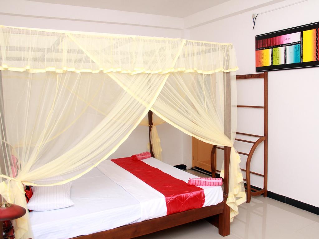 Sun Rest Mirissa Hotel Banduramulla Buitenkant foto
