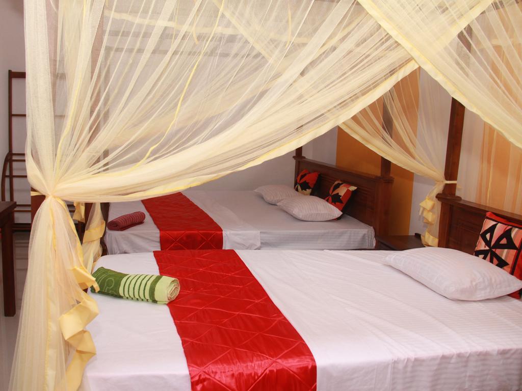 Sun Rest Mirissa Hotel Banduramulla Buitenkant foto