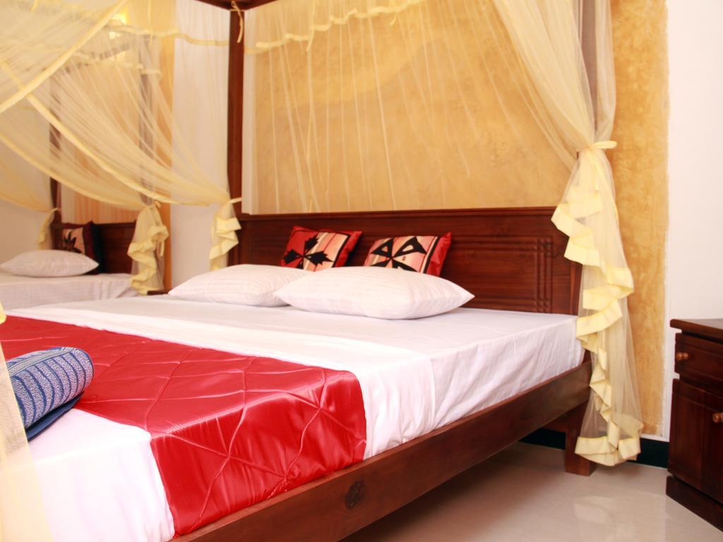 Sun Rest Mirissa Hotel Banduramulla Buitenkant foto